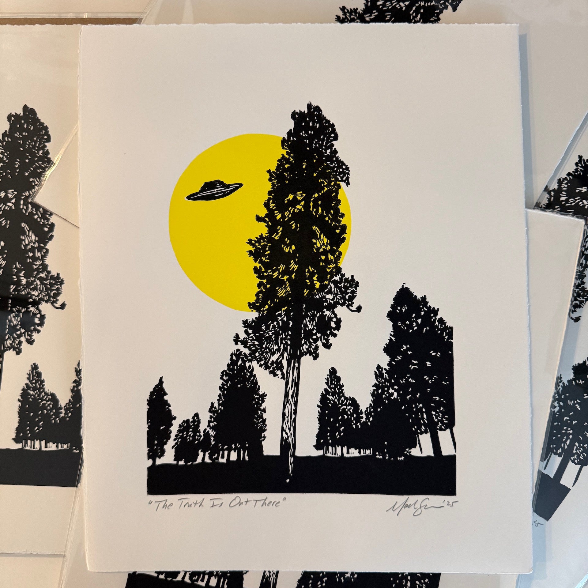 The Truth Is Out There - YELLOW